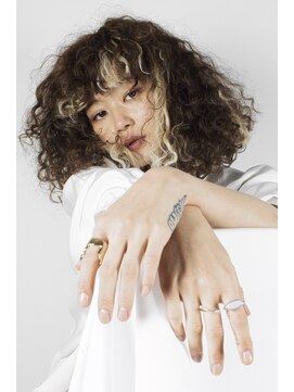 ダウシー(dawcy+) contrast wave