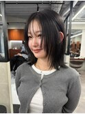 ミディアムレイヤーカット顔周りレイヤーウルフハッシュカット