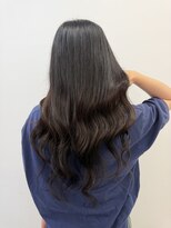 ロサ ファイブヘアー(Rosa..5Hair)&nbsp;ツヤツヤ透明感！王道人気の暗髪ロング！