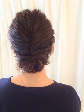 リラ ヘアー(LILA HAIR) 【LILA  HAIR】くるりんギブソンタック