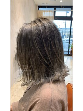 クルニエ(crenier) crenierで作るシルバーグレージュ●