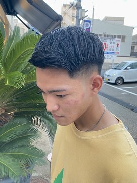 ウェルネス(Wellness) ビジネスフェードカットスタイル