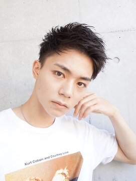 マイロ(mailo) 【mailo】 刈り上げ+アップバングベリーショート