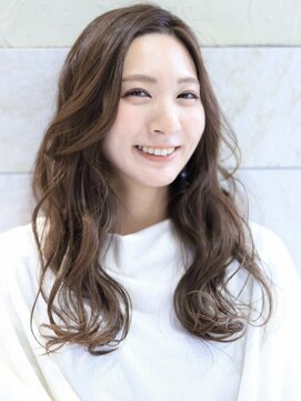 イヴ (EVE) 小顔大人可愛い抜け感セミロング＊【代々木/EVE hair lounge】