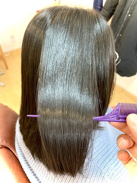 ウォームス(Warmth) 縮毛矯正