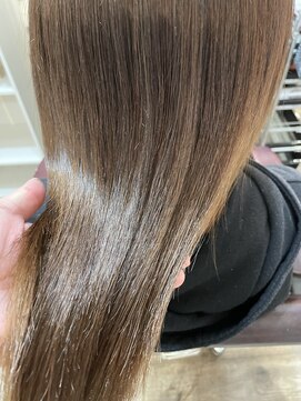 ルフレ 新宿歌舞伎町店(Reflet) 髪質改善/ブリーチ/ハイトーン/韓国/ヘアセット/カット/新宿