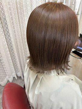 ロマンヤカタ ファース(ROMAN YAKATA fars) マロンベージュ@田島(2024/10)