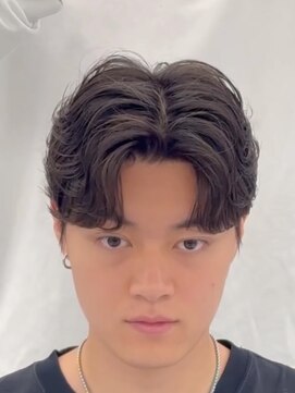 センス 渋谷 宇田川交番前(SENSE) カルマパーマ/センターパート/メンズカット/ニュアンス