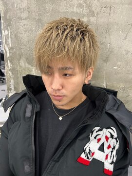 メンズサロン キング 梅田店(Men’s salon K!ng) 波巻きツイストスパイラルパーマ/フェザーパーマ/眉毛/メンズ