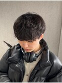 緩めシャドウパーマツーブロックマッシュ
