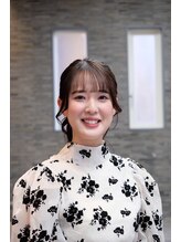 モスト ブリヤン(MOST BURYAN) 面 彩菜