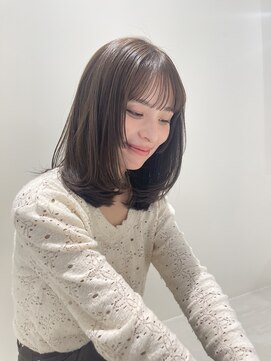 ニール 名古屋 伏見 丸の内(NEELU) 【neelu_hachi】重めミディアムレイヤー