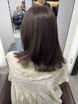 ジルバイジゼル(JILL by GiseL)&nbsp;アッシュベージュ  ミディアム レイヤー ブリーチなし 10代20代