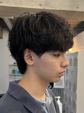 バイフィフス 原宿/表参道(by fifth) 原宿メンズマッシュウルフ無造作シャドウパーマツーブロック黒髪