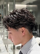 ニコ トウキョウ ロジック(nico TOKYO Logic)&nbsp;メンズセンターパートフェザーパーマ