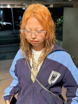 ムーン バイ ケンジ(moon by KENJE) asuna/ハイトーンペールオレンジ