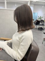 オウル(Owll)&nbsp;◆◇大人可愛い切りっぱなし外ハネミディアム◇◆