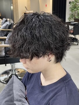 ブルニール 中崎町(BLEUNIR) 波巻きスパイラル ツイストスパイラル ツーブロック