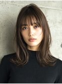 ミディアムレイヤー×似合わせカット３０代４０代５０代６０代