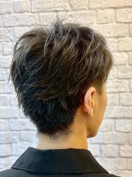 グレイスフルバーバー 赤坂見附店 ツーブロアップバング