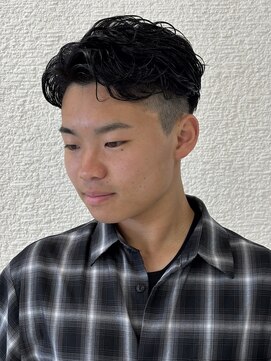 ケンジ 平塚ラスカ店(KENJE) フェザーパーマ/フェザーショート/ラルフカール