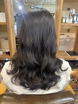 ロベルシ(ROVERSI)&nbsp;乾かすだけで自然なくびれができる韓国風デジタルパーマ