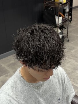 アンダーバーホワイト 広島 並木店(_WHITE) 波巻きシャドウパーマ【広島】