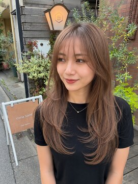 ヨナサン(Yona Saint) ロングレイヤー×アッシュベージュ