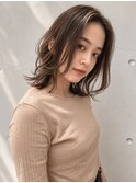 横浜西口/グレーヘアー メテオストレート ひし形レイヤーボブ