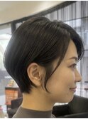 ショートボブ