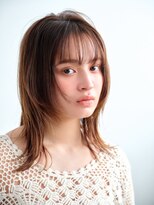 キネン バイ ツリー 宇都宮(kinen by tree)&nbsp;ハイレイヤーミディアムウルフことりベージュの毛束感