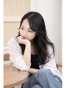 ビスコ ロジック(Bisco logic)の写真/広がって困る髪も柔らかい質感ストレートで、クセ毛解消をサポート♪理想のスタイルが叶うかも!
