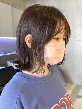 エリマ 調布(elima) 切りっぱなしボブ/ベージュカラー/イルミナ