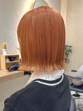 ヒビヲ(HIBIO) ショートボブ切りっぱなしボブタッセルボブ長めボブダブルカラー