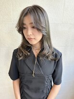ゲン(gen.) オリーブカラー/小顔/ブリーチ/オリーブグレージュ/20代/30代