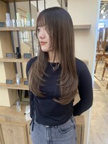 ルシュカイチマルニ(Rasca102)&nbsp;レイヤーカット/ロングヘア/顔まわり/グレージュカラー