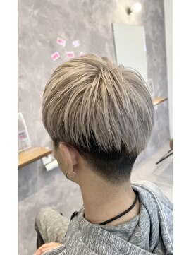 ブランチオム 宇佐店(branch homme) ホワイティベージュ