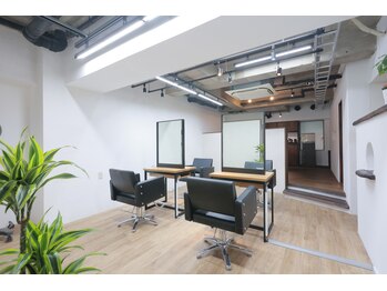 Una. hair salon 茗荷谷店　髪質改善×ケアカラー【ユナ】