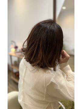 フラッフィーヘアー(FLUFFY hair) ぱつっと　ボブ