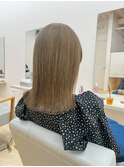 ミルクティーベージュ