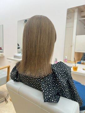 シーバイラヴィズム 万代店(Sea by LUVISM) ミルクティーベージュ