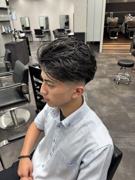 メンズサロンドットリアン(dot. lien) オールバック×フェード