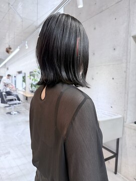 サン(son) くたっとニュアンスボブ