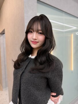 ボタン ハカタ(VOTAN hakata) 博多/顔周りカット/韓国風巻き/前髪カット/暗めカラー