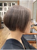 ショートボブ×白髪ぼかしカラー/#脱白髪染め/50代60代