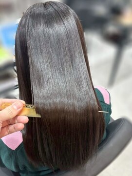 ハーシーバイアポロ 相模大野(HERSHE by apollo) x髪質改善/ホワイトグレージュ/レイヤーカット/チェリーブラウン