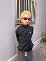 トウ(Tou) Spikes short