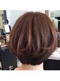 大人可愛いショートボブ