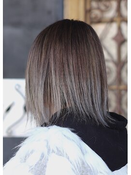 オン(ON) グラデーションカラー