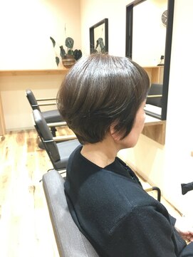 アンディヘア アオキジマ(ANDY HAIR aokijima) ツヤカラーショート